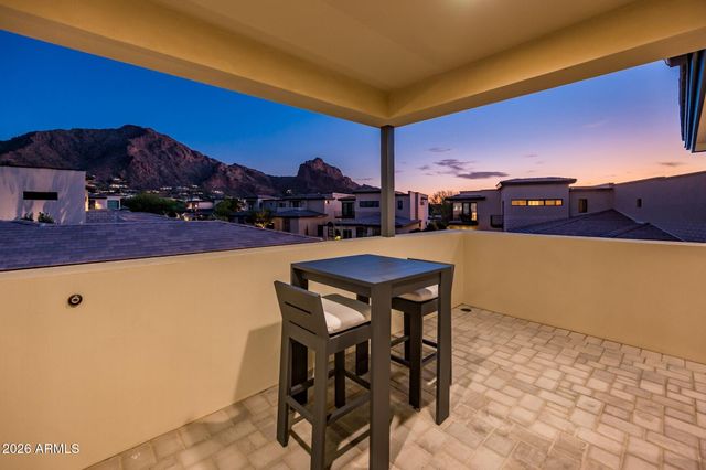 6403 N LOST DUTCHMAN Drive, Paradise Valley, AZ 85253