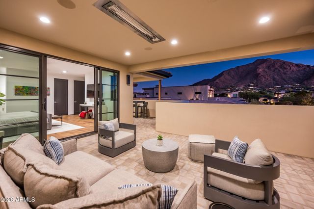 6403 N LOST DUTCHMAN Drive, Paradise Valley, AZ 85253