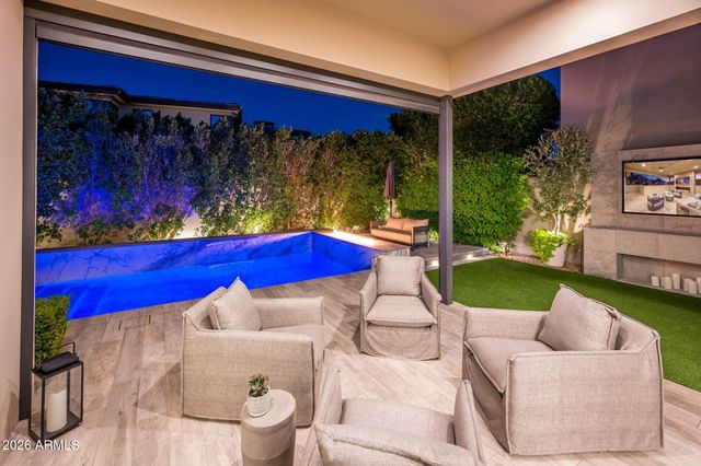 6403 N LOST DUTCHMAN Drive, Paradise Valley, AZ 85253