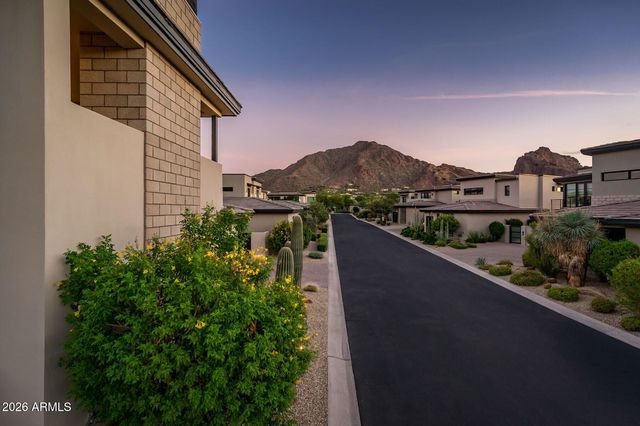 6403 N LOST DUTCHMAN Drive, Paradise Valley, AZ 85253