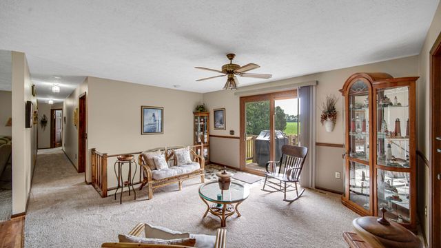 1044 S Ruth Avenue, La Porte, IN 46350