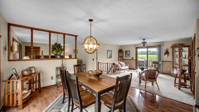 1044 S Ruth Avenue, La Porte, IN 46350