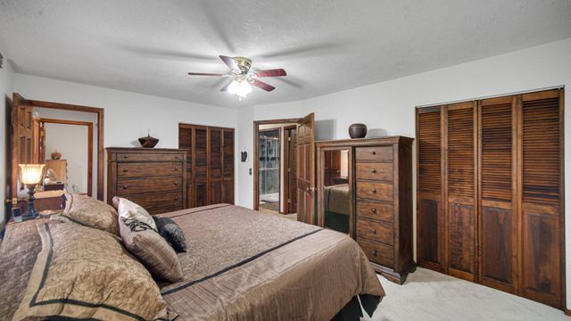 1044 S Ruth Avenue, La Porte, IN 46350