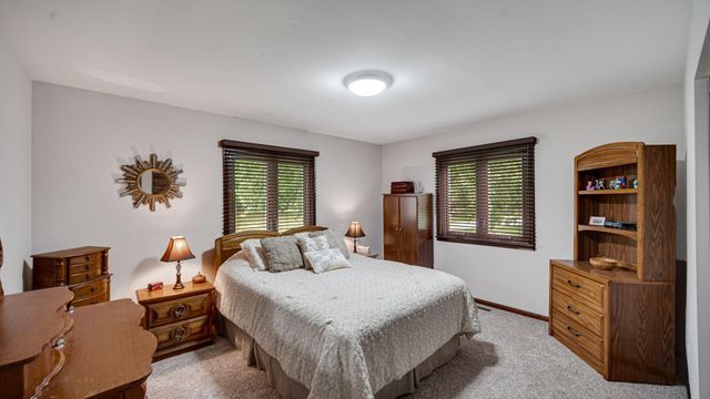 1044 S Ruth Avenue, La Porte, IN 46350