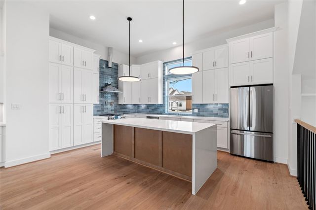 8703 Cosenza Lane, Houston, TX 77055