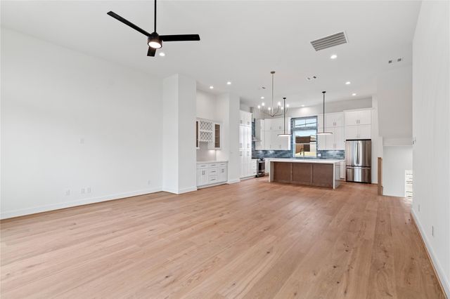 8703 Cosenza Lane, Houston, TX 77055