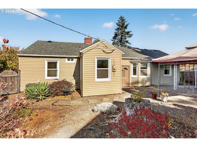 11244 Ne SKIDMORE St, Portland, OR 97220