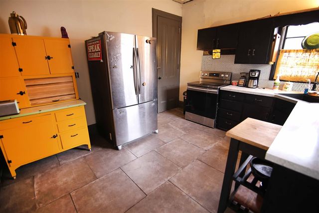 503 East Street, Three Rivers, MI 49093