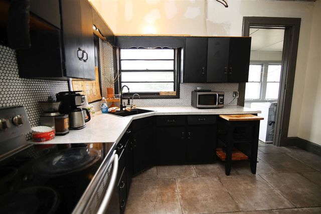 503 East Street, Three Rivers, MI 49093