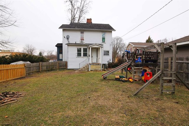 503 East Street, Three Rivers, MI 49093