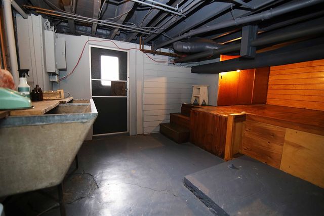 503 East Street, Three Rivers, MI 49093