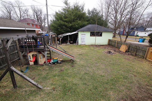 503 East Street, Three Rivers, MI 49093