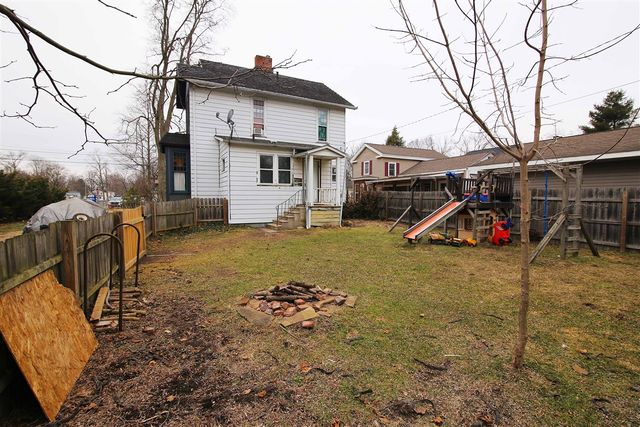 503 East Street, Three Rivers, MI 49093