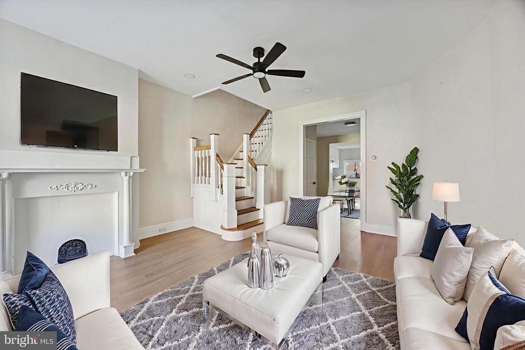 6002 W THOMPSON ST, Philadelphia, PA 19151