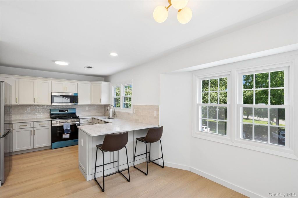 79 Lakebridge Drive S, Kings Park, NY 11754 — photo 4