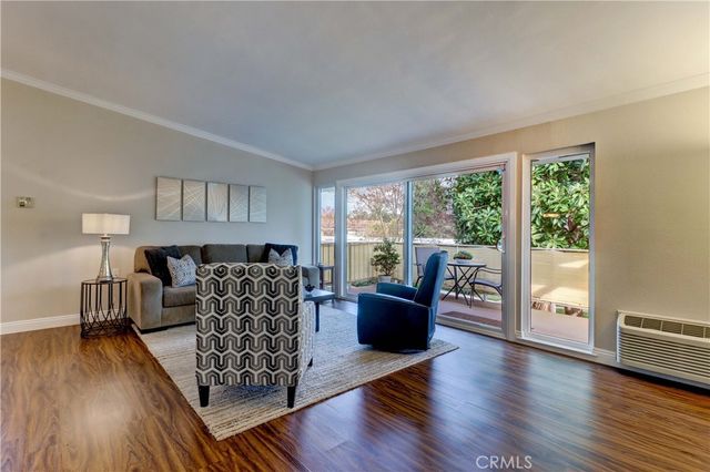 731 Avenida Majorca O, Laguna Woods, CA 92637