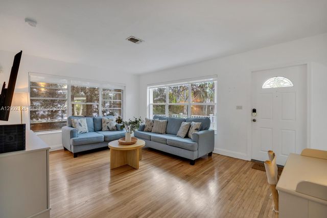 1031 NE Little River Dr 1031, Miami, FL 33138