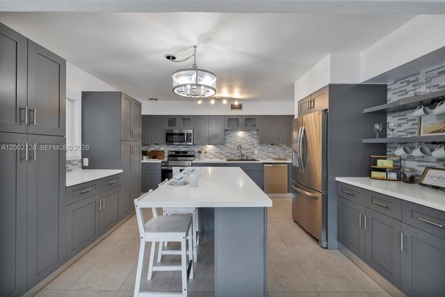 1031 NE Little River Dr 1031, Miami, FL 33138