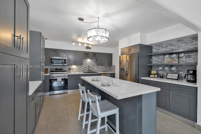 1031 NE Little River Dr 1031, Miami, FL 33138