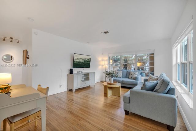 1031 NE Little River Dr 1031, Miami, FL 33138