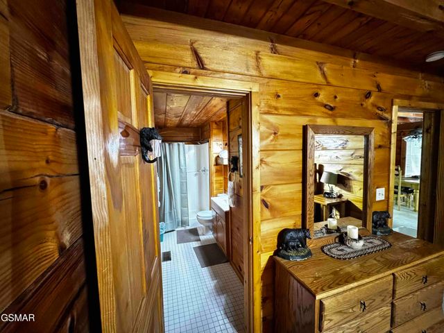 4142 Evans Chapel Road, Sevierville, TN 37876