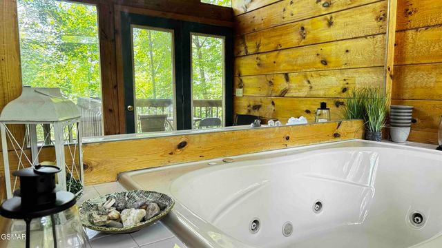 4142 Evans Chapel Road, Sevierville, TN 37876