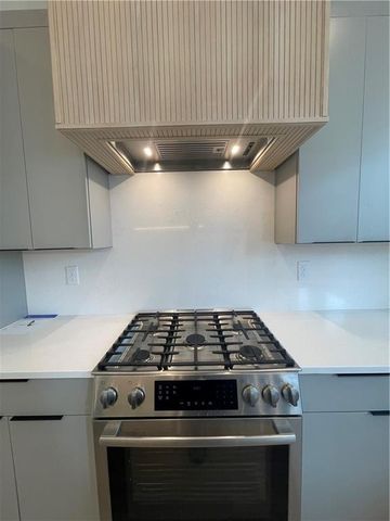 2347 Hosea L. Williams Drive SE 8, Atlanta, GA 30317