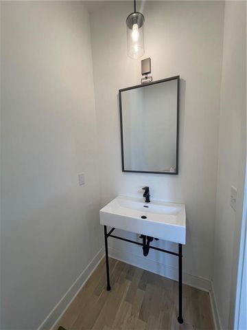 2347 Hosea L. Williams Drive SE 8, Atlanta, GA 30317