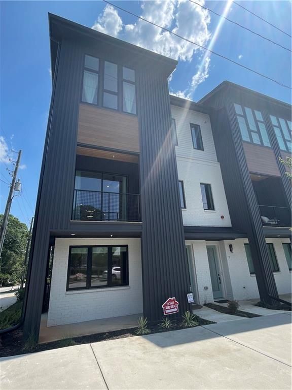 2347 Hosea L. Williams Drive SE 8, Atlanta, GA 30317
