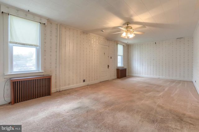 545 E PENN AVE, Cleona, PA 17042