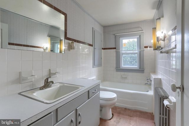 545 E PENN AVE, Cleona, PA 17042