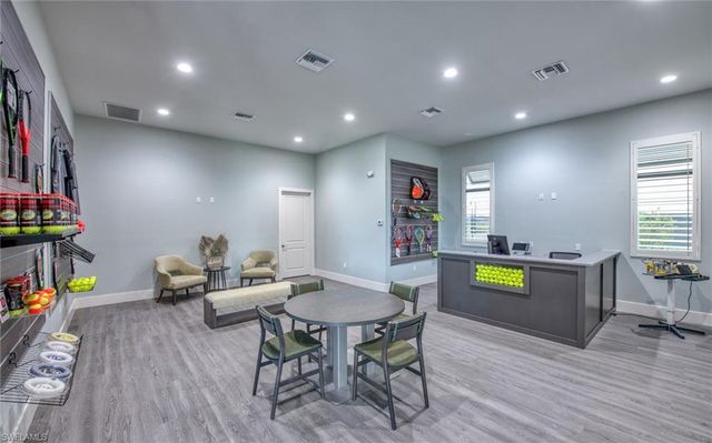 18315 Parksville DR, Estero, FL 33928