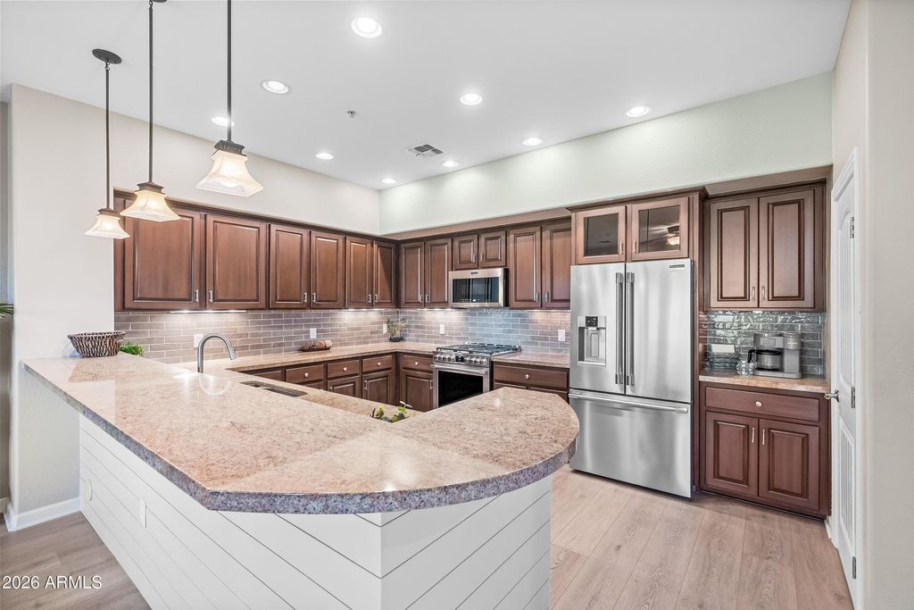 Image 12 of property listing at 20750 N 87TH Street 2032, Scottsdale, AZ 85255