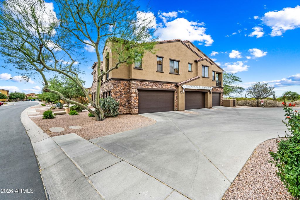 Image 24 of property listing at 20750 N 87TH Street 2032, Scottsdale, AZ 85255