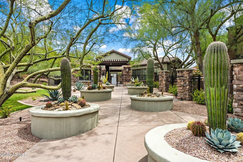 Image 29 of property listing at 20750 N 87TH Street 2032, Scottsdale, AZ 85255