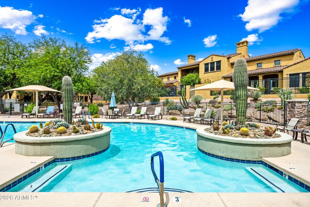 Image 32 of property listing at 20750 N 87TH Street 2032, Scottsdale, AZ 85255