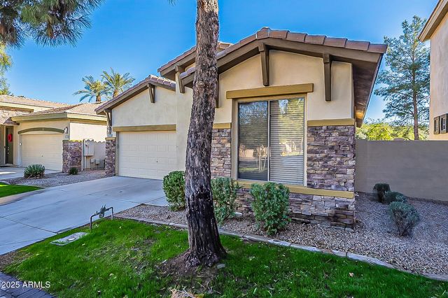 1857 W PERIWINKLE Way, Chandler, AZ 85248