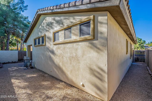 1857 W PERIWINKLE Way, Chandler, AZ 85248