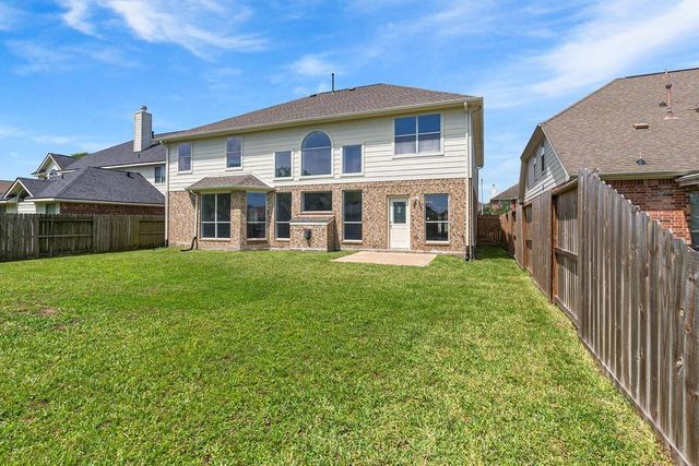 22206 Bridgestone Pine Court, Spring, TX 77388