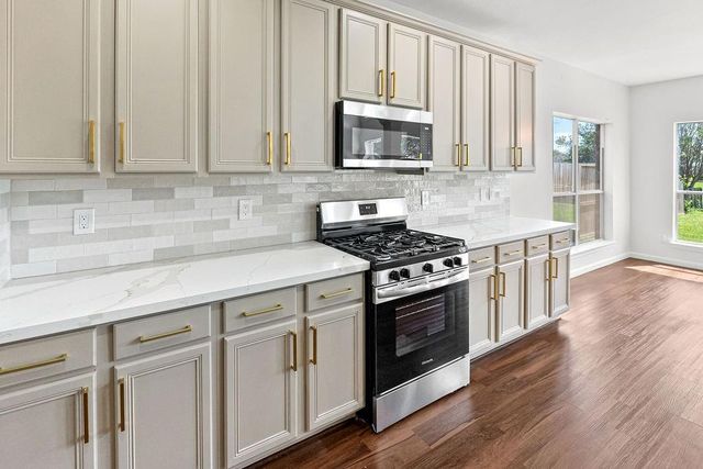 22206 Bridgestone Pine Court, Spring, TX 77388