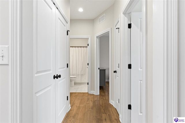 124 Aiden Lane, Elizabethtown, KY 42701