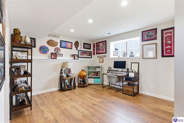 124 Aiden Lane, Elizabethtown, KY 42701