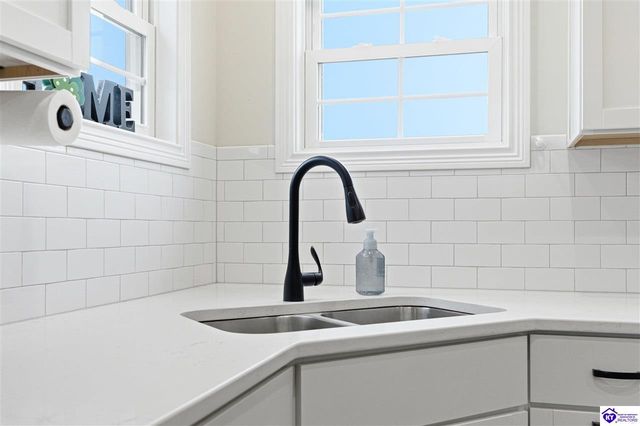 124 Aiden Lane, Elizabethtown, KY 42701