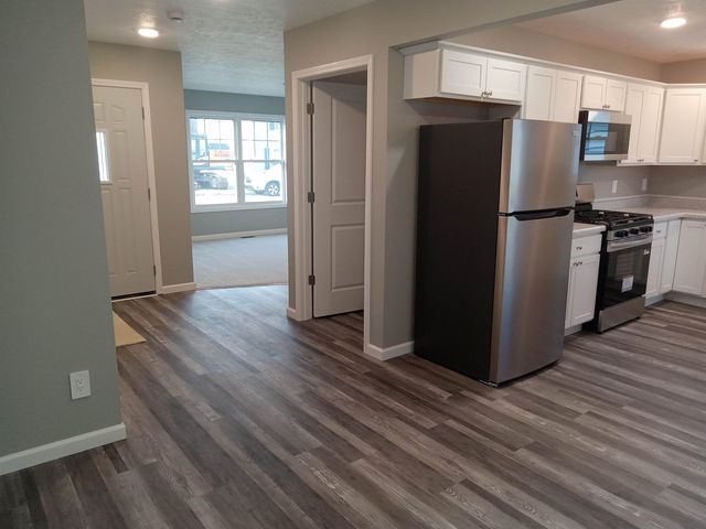 1512 CARTER Court, Mishawaka, IN 46545