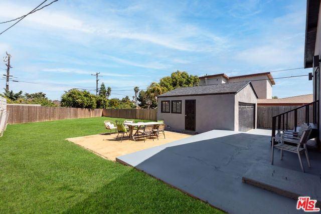 10516 Cimarron Street, Los Angeles, CA 90047