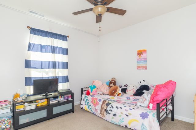 394 Gondola Run, Greenfield, IN 46140