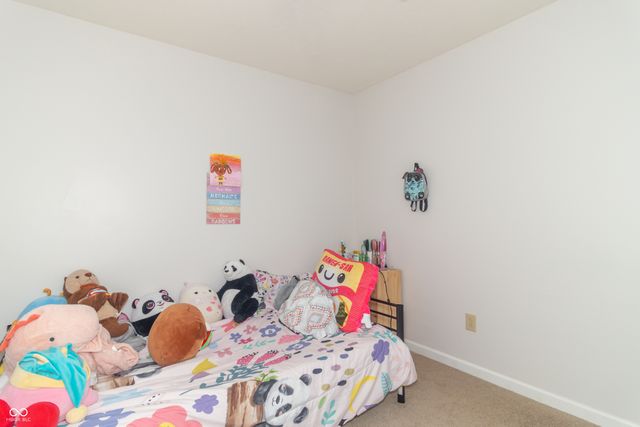 394 Gondola Run, Greenfield, IN 46140