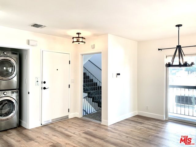 1227 Granville Avenue 200, Los Angeles, CA 90025