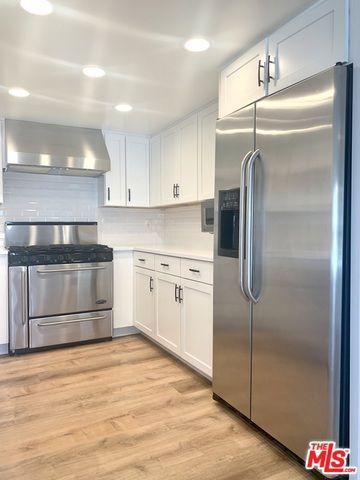 1227 Granville Avenue 200, Los Angeles, CA 90025