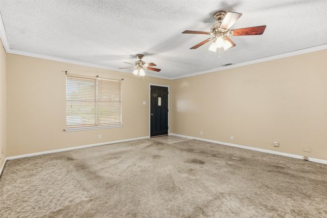 2922 Layne Drive, Denison, TX 75020